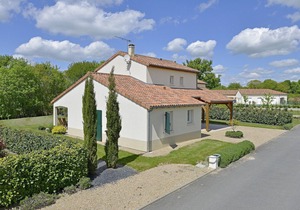 Luxury Villa in France with Pool