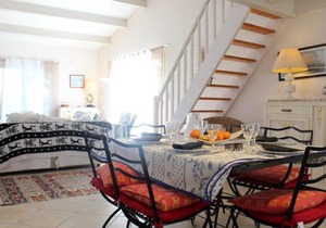 Maison de standing 6 couchages, jardin clos, garage, proche marché et pistes cyclables – ménage inclus - FR-1-246A-410