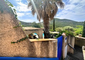 Mazet provençal for 6 people with private pool in the Valcros domain in La Londe les Maures