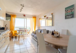 Mimizan Beach: Apartment for 4 with Parking and Direct Beach Access