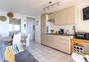 Mimizan Beach: Apartment for 4 with Parking and Direct Beach Access