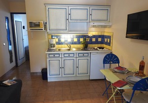 N ° 1 2-person apartment "Standard" located in lush greenery.