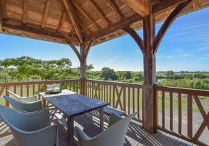 Pavilion Stay in Dordogne