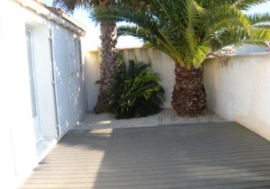 Petite maison charmante à La Couarde-sur-Mer avec jardin clôturé