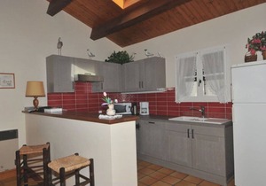 Pleasant villa near beach with garden and parking