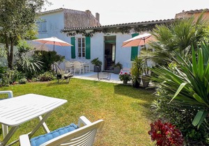 Pretty house close to the port of La Flotte en Ré
