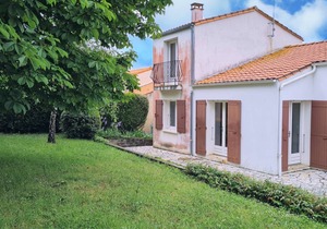 Saint Georges de Didonne - HOUSE with enclosed garden - CLOSE TO SHOPS