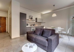 Santo Stefano Apartment by Mamo Florence