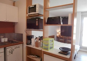 Seafront Studio with Pool in Biarritz