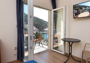 Side Wiev Apartment No 21