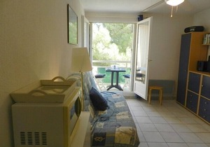 Studio apartment sleeps 4 BORMES LES MIMOSAS