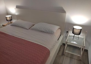 Studio apartman V