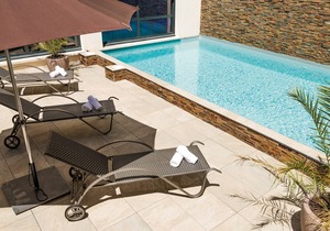 Studio avec Wi-Fi Gratuit + accès Bain à Remous