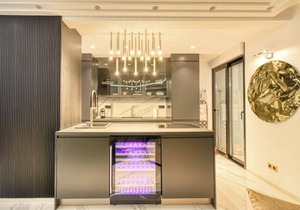 Sumptuous 4-star accommodation*