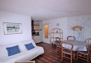 T2 apartment - 3 people - Residence swimming pool - Near town center - Sainte Maxime