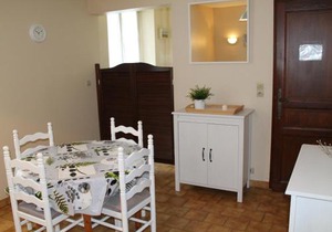 T2 lumineux au centre-ville de La Roche-Posay, proche thermes, avec Wi-Fi et lave-linge - FR-1-541-1