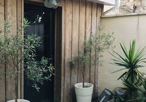 Typical housse in Bordeaux