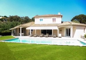Vacation home Mont des Roses in Bormes-les-Mimosas - 8 persons, 4 bedrooms