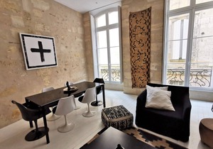 Very nice apartment Bordeaux historical center