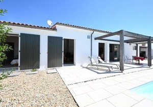 Villa avec Piscine Chauffée à Sainte-Marie-de-Ré, Proche Plage et Commerces - FR-1-258-17