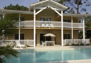 Villa in Aquitaine with Private Pool & Garden