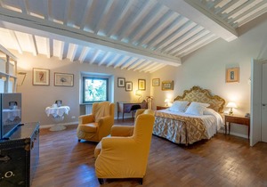 VILLA NEAR FLORENCE WITH POOL