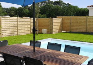 Villa with air con, private pool and Jacuzzi on a residence with tennis