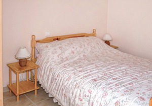 Wonderful accommodation in century-old building in the countryside.