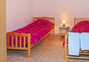 Wonderful accommodation in century-old building in the countryside.