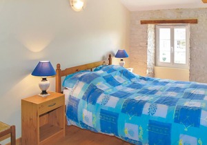 Wonderful accommodation in century-old building in the countryside.