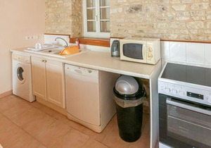 Wonderful accommodation in century-old building in the countryside.