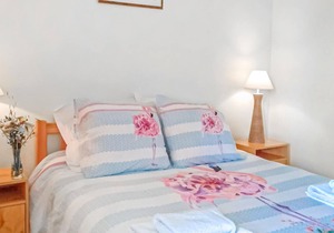 Wonderful accommodation in century-old building in the countryside.