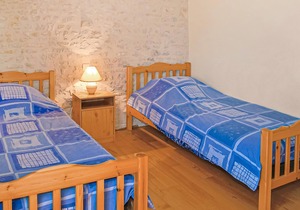 Wonderful accommodation in century-old building in the countryside.