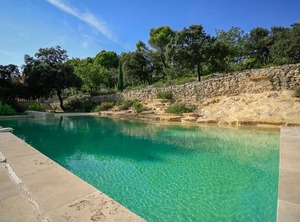 Stone Luberon | Rognes