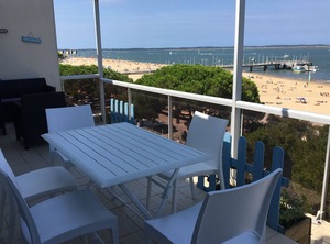 Persons | Arcachon