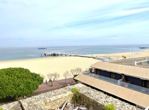 Claire | Arcachon