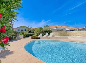 Dans Piscine | La Couarde-sur-Mer