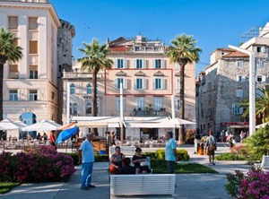 Riva | Old Town