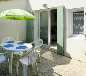 Holiday La Touche 