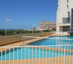 Biarritz Persons 
