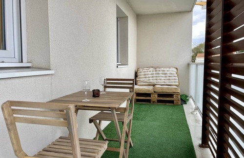 La Rochelle Apartment | À 5 min du centre et plage, confort garanti