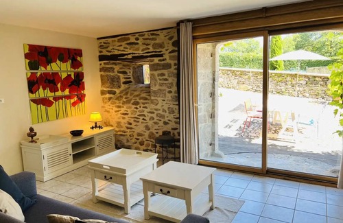 Saint Martial Entraygues House | 100 m² House ∙ 2 bedrooms ∙ 4 guests