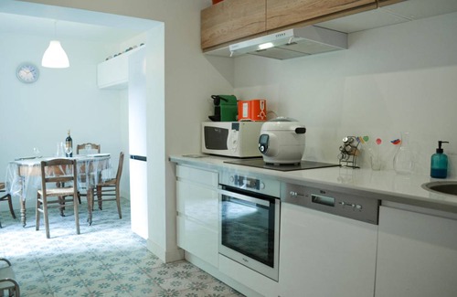 Bergerac Apartment | 100 m² Apartment ∙ 2 bedrooms ∙ 5 guests