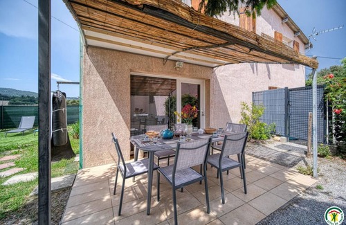 Vinsobres House | 100 m² Gîte ∙ 3 bedrooms ∙ 6 guests