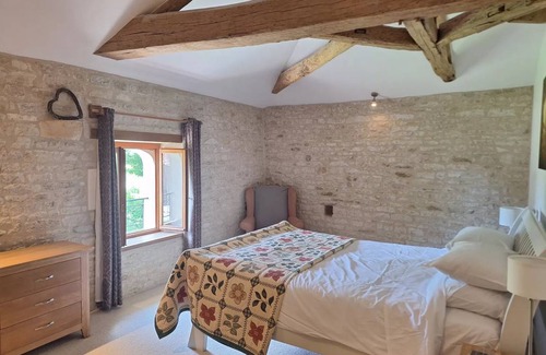 Mons House | 100 m² House ∙ 2 bedrooms ∙ 4 guests