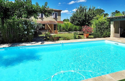 Eyragues House | 100 m² House ∙ 3 bedrooms ∙ 6 guests