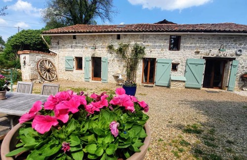 Couture House | 100 m² House ∙ 3 bedrooms ∙ 6 guests