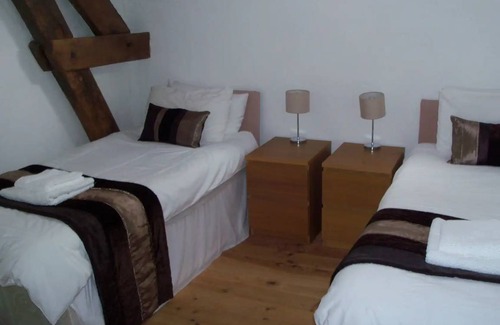 Cressat House | 100 m² House ∙ 3 bedrooms ∙ 6 guests