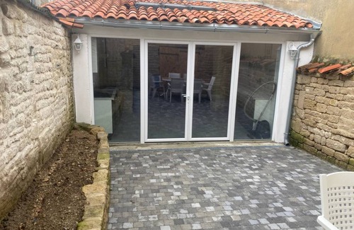 Aulnay House | 100 m² House ∙ 3 bedrooms ∙ 6 guests