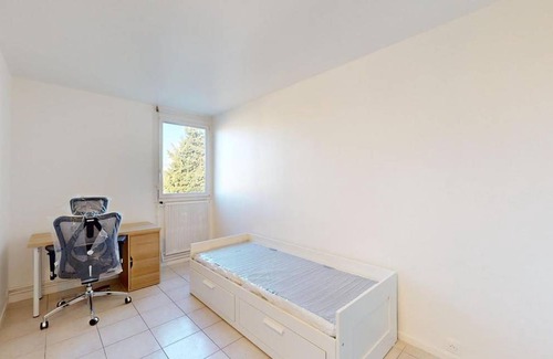 Angouleme Resort | 102 m² Private room ∙ 1 bedroom ∙ 1 guest